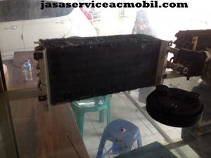 Jasa Service AC Mobil di Jalan Graha Indah IX Bekasi