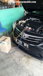 Jasa Service AC Mobil di Jalan Keahlian Jatiwaringin Bekasi